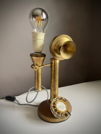 Bordlampe i messing, redesign - England 1930 tallet