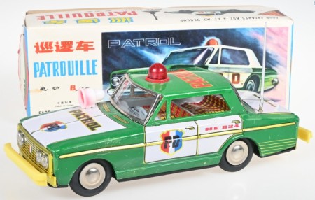 POLICE PATROL, Batteridrevet blikkbil - Kina, 1970 tallet