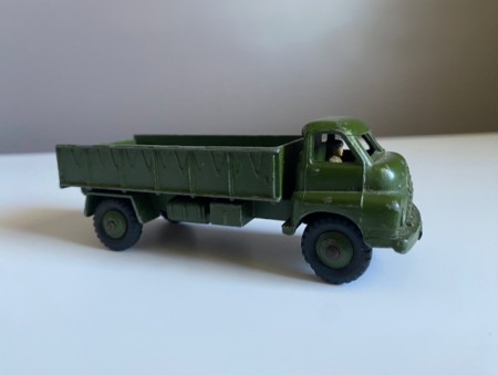 3 TON ARMY WAGON 621 modell militært kjøretøy - DINKY TOYS MECCANO England