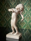 Venus Kalipygos antikk kunstfigur i lys uglasert keramikk (888) - Kai Nielsen P. Ipsens Enke Denmark 1920/ 30 tallet thumbnail