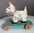 Hund, trekkleke i tre - 1950/60 tallet thumbnail