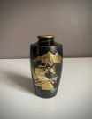Antikk vase i patinert messing - Japan thumbnail