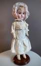 Antikk sovedukke Bisquit porselen H32 cm - Schoenau & Hoffmeister Tyskland 1900 tallet thumbnail