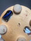Kitsch bordlampe i tre med skjerm, trefigur/ rådyr - Kåre Nilsen Norge 1950 tallet thumbnail