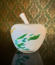 Glasseple eple figur hvitt flerfarget spettet kunstglass thumbnail