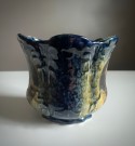 Mindre kobolt blå rokokko potteskjuler / blomsterpotte i glasert steingods - KLM Staffordshire England thumbnail