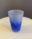 Drikkeglass frostet blått/ hvitt matt kunstglass thumbnail