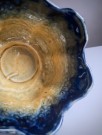 Mindre kobolt blå rokokko potteskjuler / blomsterpotte i glasert steingods - KLM Staffordshire England thumbnail