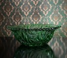 Stor dessert/ serveringsskål/ bolle i grønt transparent uranium pressglass thumbnail