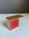 BRIO dukkehus møbler interiør 1:18 - kjøkkenbenk teak kjøkkensett 1960 tallet thumbnail