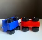 Stort, fargerikt og nostalgisk plast tog med henger - 1970 tallet thumbnail