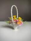 Kitsch dekor/ påskepynt blomsterkurv i plast - Hong Kong 1960 tallet thumbnail