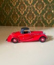 The Dinky Collection rød DY-S 17 1939 Triumph Dolomite modellbil i original eske - Matchbox International 1990 thumbnail