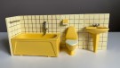 BRIO/ Lundby dukkehus møbler tilbehør 1:18 - baderomsinnredning 1960/ 70 tallet thumbnail
