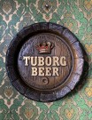 Bar rekvisita reklame bryggeri dobbel tønnebunn skilt Tuborg Engelsk tekst thumbnail