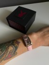 Playboy ubrukt rosa armbåndsur klokke i original eske - PLAYBOY and RABBIT HEAD DESIGN. License by Zeon Limited 2003 thumbnail