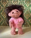 DAM lykketroll sort langt hår 22 cm - Denmark 1977/ 1986 thumbnail