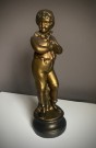 Stor skulptur/ figur i gips  thumbnail