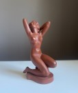 Terrakotta farget akt damefigur/ skulptur/ statue i keramikk FN 27/2 -  Goebel W. Germany  1950/ 60 tallet thumbnail