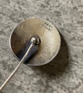 Medlemsnål i sølv 925S M.AASE og emalje fra Poståpnernes Landsforbund  thumbnail