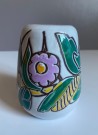 Liten signert keramikk vase thumbnail
