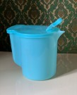 Lyse blå vintage Tupperware mugge/ kanne med lokk -  London Great Britain USA 1960 tallet thumbnail