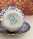 Antikk hvit porselens kaffekopp/ kuvert med blå dekor og gullkant 615 - Bavaria Schaller Germany Tyskland 1920 tallet thumbnail