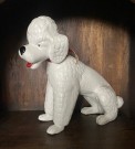 Stor kitsch puddel hundefigur dyreskulptur malt steingods thumbnail
