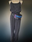 Tidstypisk sort polyester waist bag/ magetaske/ rumpetaske - 1980/ 90 tallet thumbnail
