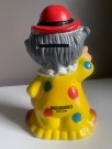 Sirkus klovn piggy bank sparebøsse i hardplast - Ringerikes Sparebank 1970 tallet thumbnail