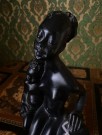 Signert kitsch eksotisk afro mor barn figur skulptur statuett malt gipsfigur Gino Manca 1950/60-tallet thumbnail