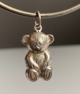 Bamse/ bjørn smykkeanheng i sølv (925S) thumbnail