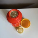 Dr Zimmermann rød/ gul termos i plast - Western Germany 1970 tallet thumbnail
