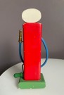 Brio ESSO bensinpumpe i tre - Sverige, 1950 tallet thumbnail