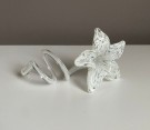 Blomst, figur/skulptur/dekor i kunstglass thumbnail