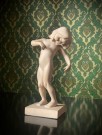 Venus Kalipygos antikk kunstfigur i lys uglasert keramikk (888) - Kai Nielsen P. Ipsens Enke Denmark 1920/ 30 tallet thumbnail