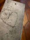 Fyrrom vegghengt skoleskilt dørskilt i stål/ metall med grønn og sort patinert front thumbnail