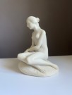 Stor hvit akt alabast damefigur/ skulptur/ statue 1054 - Italia 1970 tallet thumbnail
