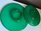 Vase, fat, skål og beger i jadegrønt kunstglass -  Hadeland glassverk 1970 tallet thumbnail