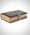 Antikk religiøs bok Landstads salmebok med skinnomslag kors krusifiks 1884 thumbnail