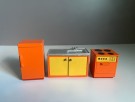 Lundby dukkehusmøbler 1:16 - kjøkkeninnredning malt tre 1960 tallet thumbnail