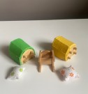 Lundby dukkehus møbler tilbehør 1:18 - Salonggruppe, lenestoler og bord (60.2022) 2000 taller thumbnail