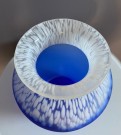 Lekker vase i spettet matt kunstglass thumbnail