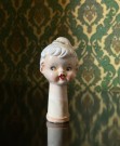Dukkehode byste malt steingods - 1950/ 60 tallet thumbnail