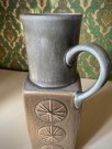 Vase med silkematt glasur og relieff dekor - Carl Harry Stålhane Rörstrand Sweden Sverige 1960-tallet thumbnail