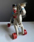 Ridende soldat på hest - treleker/ figur thumbnail