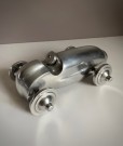 Race car/ rally bil - pyntegjenstand i forkrommet metall/ aluminium  thumbnail