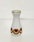 Hvit vase i porselen med burgunder rød dekor og gull detaljer - PMR Bavaria Jaeger & Co Germany Tyskland 1970 tallet thumbnail