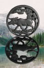 Bordskånere, malt støypegods - nasjonalromantisk kitsch elgemotiv thumbnail
