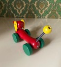 Rød Mini dachshund treleke BRIO Sweden thumbnail